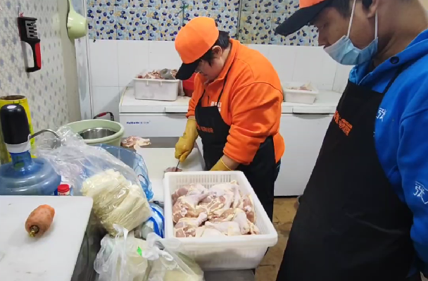 電烤小吃加盟怎么樣?無需經驗，先培訓后開店!