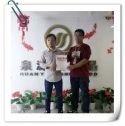 國慶加班實現張成榮電烤雞架加盟夢想，好事不等待！
