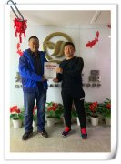 2019，又一家張成榮電烤雞架在青島落地！