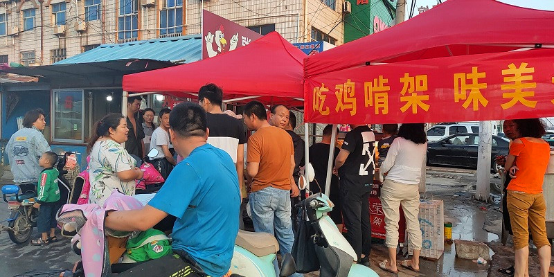 張成榮電烤雞架到底能不能賺錢？