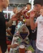 張成榮電烤雞架夏季爆款來襲，我有雞架你有酒，約嗎？