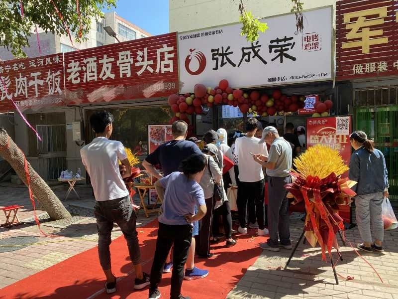 張成榮電烤雞架，為何如此受市場歡迎
