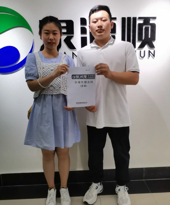 走近張成榮優秀加盟商|泰安肥城店—蔣曉瀾