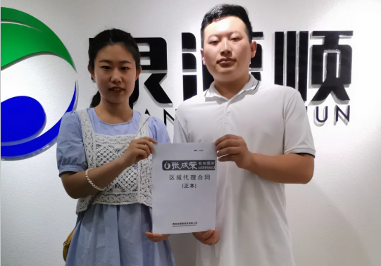 走近張成榮優秀加盟商|泰安肥城店—蔣曉瀾
