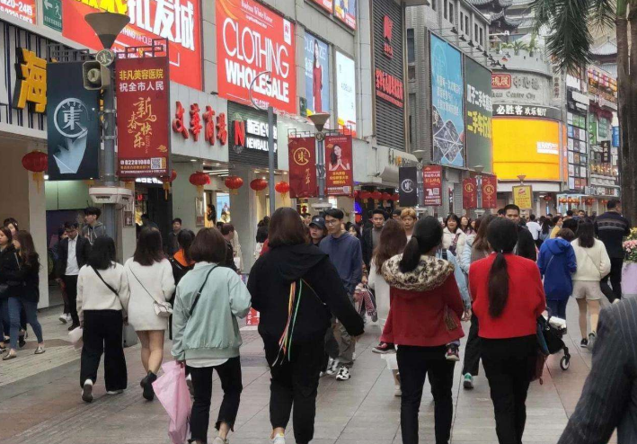 張成榮電烤雞架：創業不能只靠想，行動起來